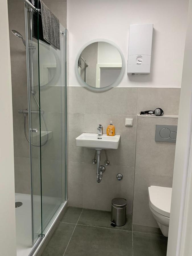 The Hiker City Apartment Coblenza Esterno foto